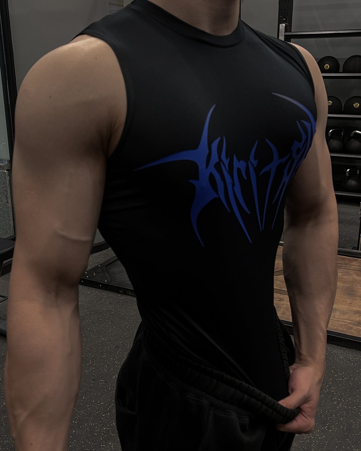 Midnight Sleeveless Compression [Black]